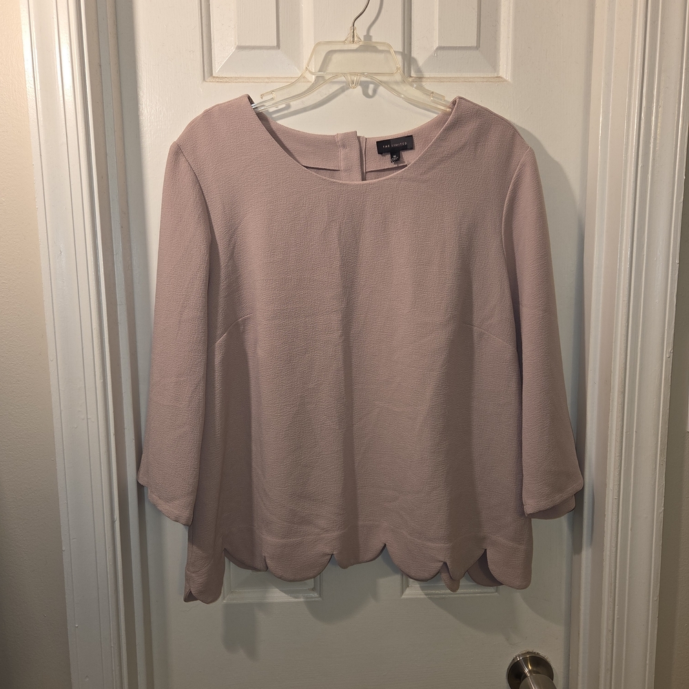 The Limited: Blush Pink Scalloped Blouse. Size XL.